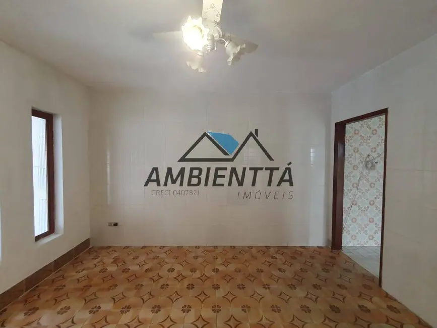 Foto 6 de Casa com 2 quartos à venda, 139m2 em Centro, Caraguatatuba - SP