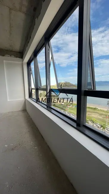 Foto 8 de Sala Comercial à venda, 42m2 em Centro, Caraguatatuba - SP