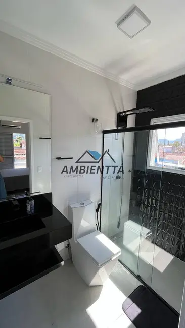 Foto 9 de Casa com 4 quartos à venda, 580m2 em Indaiá, Caraguatatuba - SP