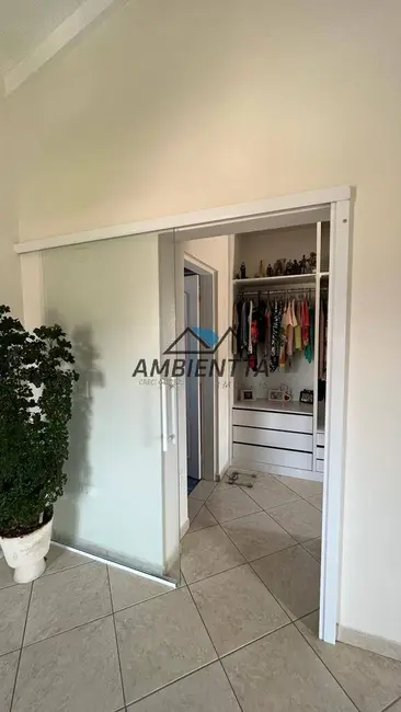 Foto 3 de Casa com 4 quartos à venda, 580m2 em Indaiá, Caraguatatuba - SP