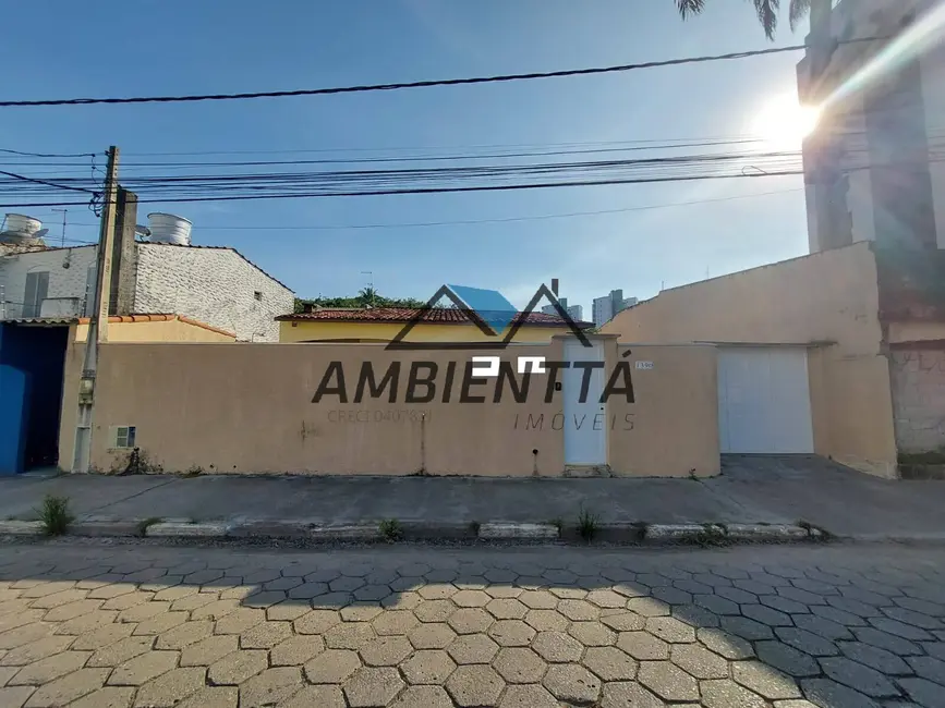 Casa com 3 quartos à venda, 456m2 em Martim de Sá, Caraguatatuba - SP - imagem 1 Foto 1 de Casa com 3 quartos à venda, 456m2 em Martim de Sá, Caraguatatuba - SP