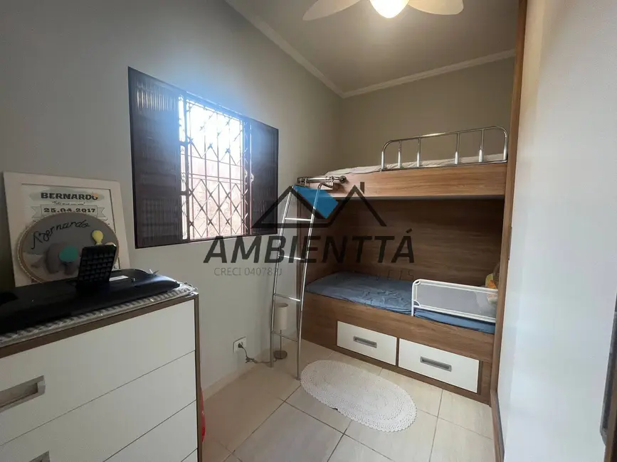 Foto 9 de Casa com 2 quartos à venda, 60m2 em Jardim Jaqueira, Caraguatatuba - SP