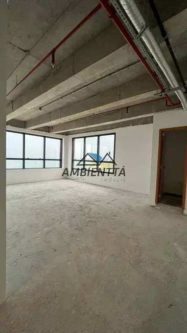 Foto 6 de Sala Comercial para alugar, 51m2 em Centro, Caraguatatuba - SP