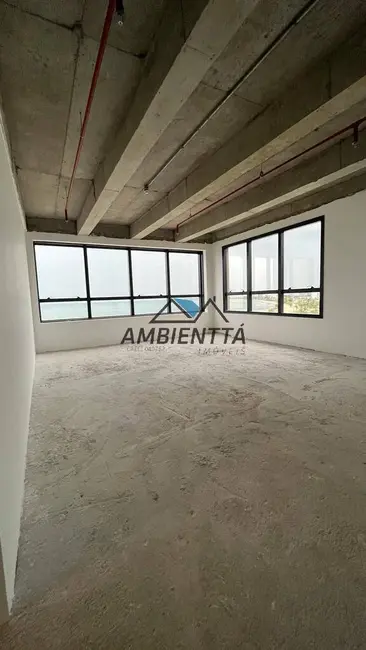 Foto 7 de Sala Comercial para alugar, 51m2 em Centro, Caraguatatuba - SP