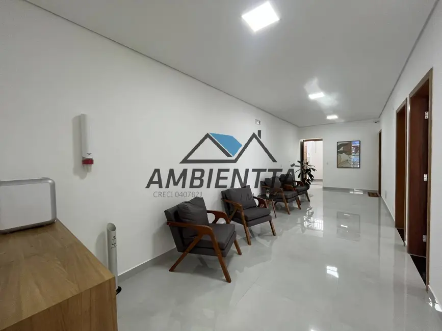 Foto 4 de Sala Comercial para alugar, 20m2 em Centro, Caraguatatuba - SP