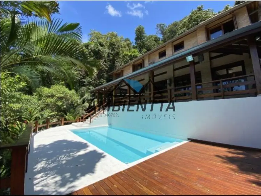 Foto 2 de Casa com 5 quartos à venda, 501m2 em Ubatuba - SP