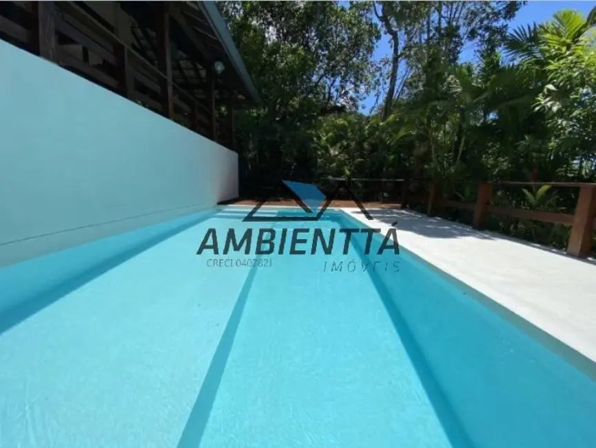 Foto 3 de Casa com 5 quartos à venda, 501m2 em Ubatuba - SP