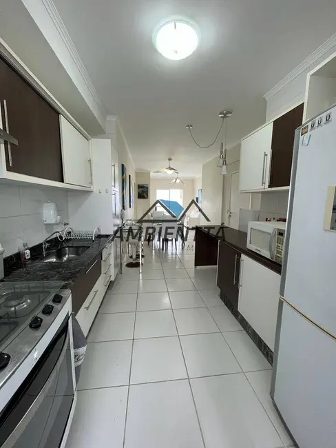 Apartamento com 3 quartos para alugar, 110m2 em Indaiá, Caraguatatuba - SP - imagem 9 Foto 9 de Apartamento com 3 quartos para alugar, 110m2 em Indaiá, Caraguatatuba - SP
