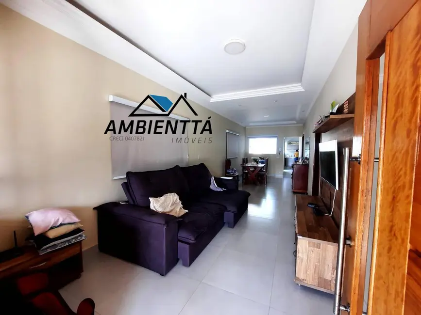 Foto 8 de Casa com 3 quartos à venda, 250m2 em Balneário Califórnia, Caraguatatuba - SP