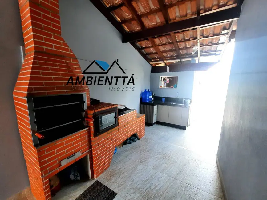 Foto 5 de Casa com 3 quartos à venda, 250m2 em Balneário Califórnia, Caraguatatuba - SP