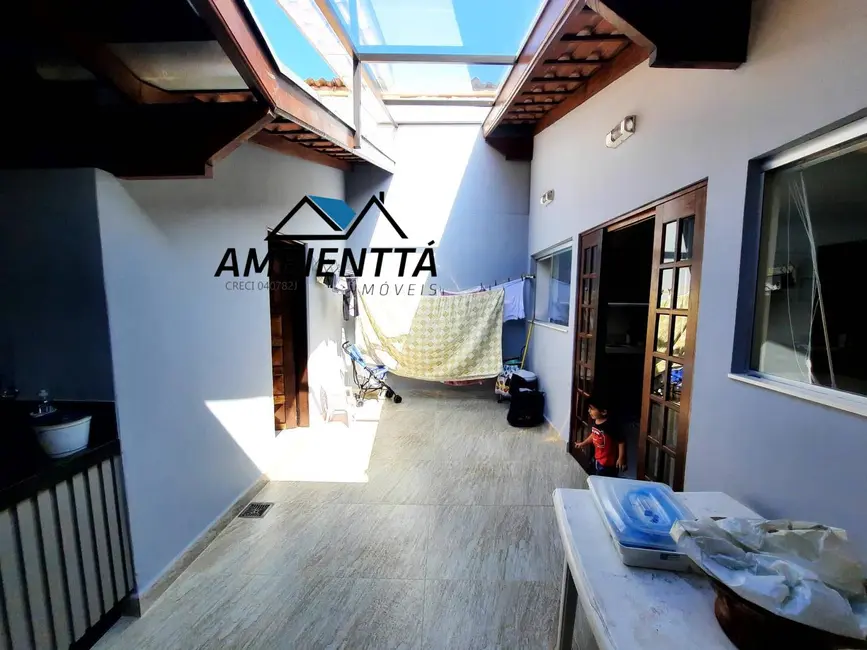 Foto 7 de Casa com 3 quartos à venda, 250m2 em Balneário Califórnia, Caraguatatuba - SP