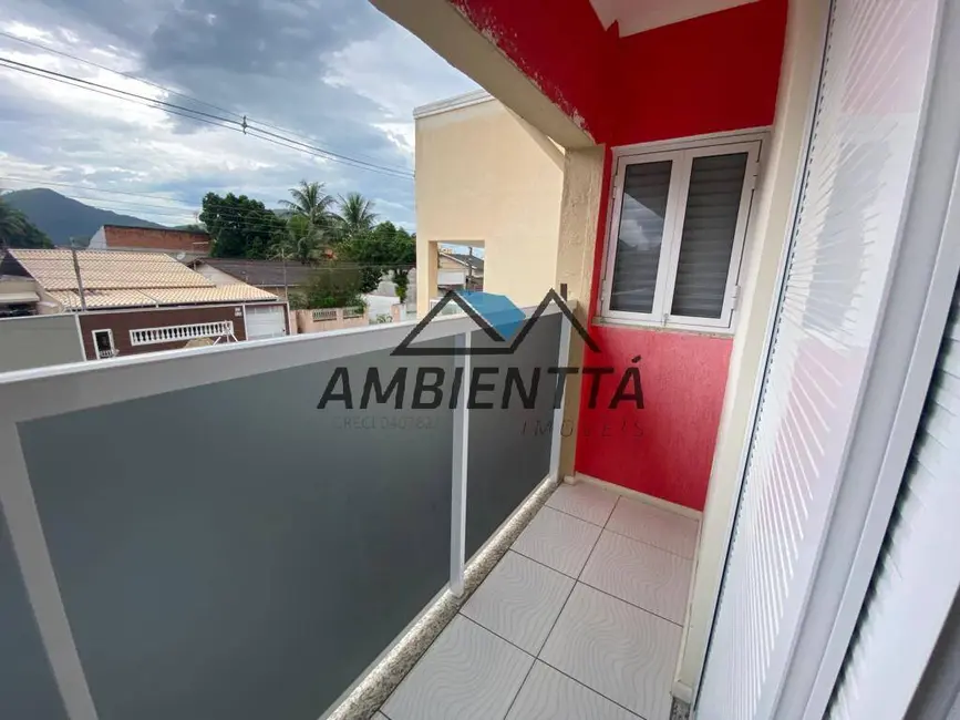 Foto 4 de Sobrado com 3 quartos à venda em Martim de Sá, Caraguatatuba - SP