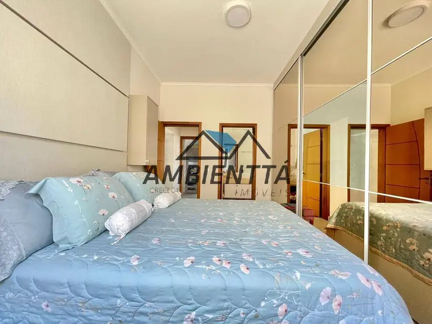 Foto 2 de Apartamento com 2 quartos à venda, 170m2 em Cidade Jardim, Caraguatatuba - SP