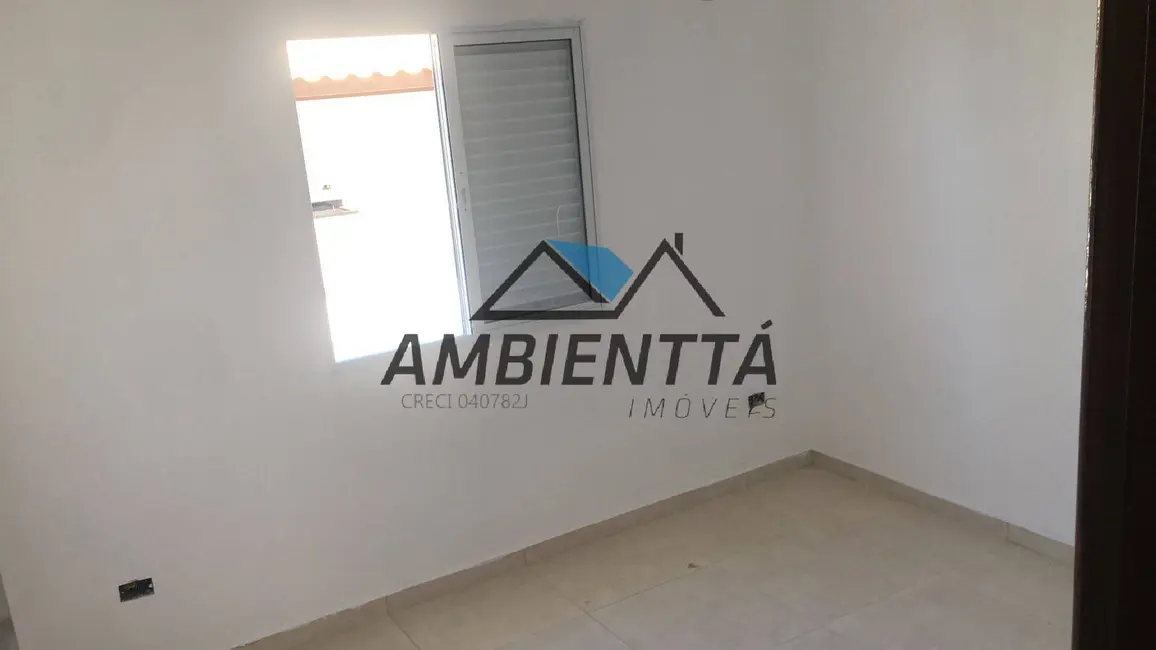 Foto 8 de Casa com 2 quartos à venda, 90m2 em Caraguatatuba - SP