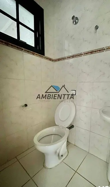 Foto 12 de Casa para alugar em Loteamento Balneário Camburi, Caraguatatuba - SP