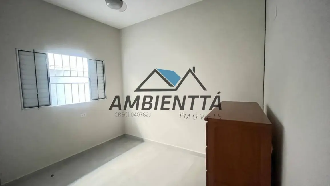 Foto 5 de Casa com 1 quarto para alugar, 29m2 em Ipiranga, Caraguatatuba - SP