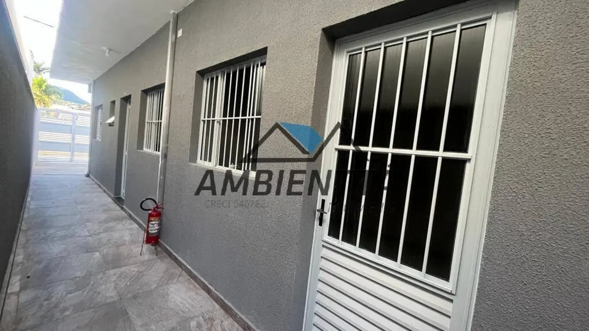 Foto 9 de Casa com 1 quarto para alugar, 29m2 em Ipiranga, Caraguatatuba - SP
