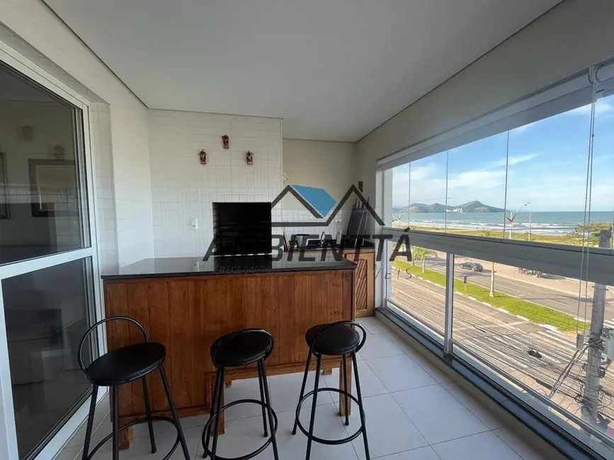 Foto 3 de Apartamento com 3 quartos à venda, 117m2 em Caraguatatuba - SP