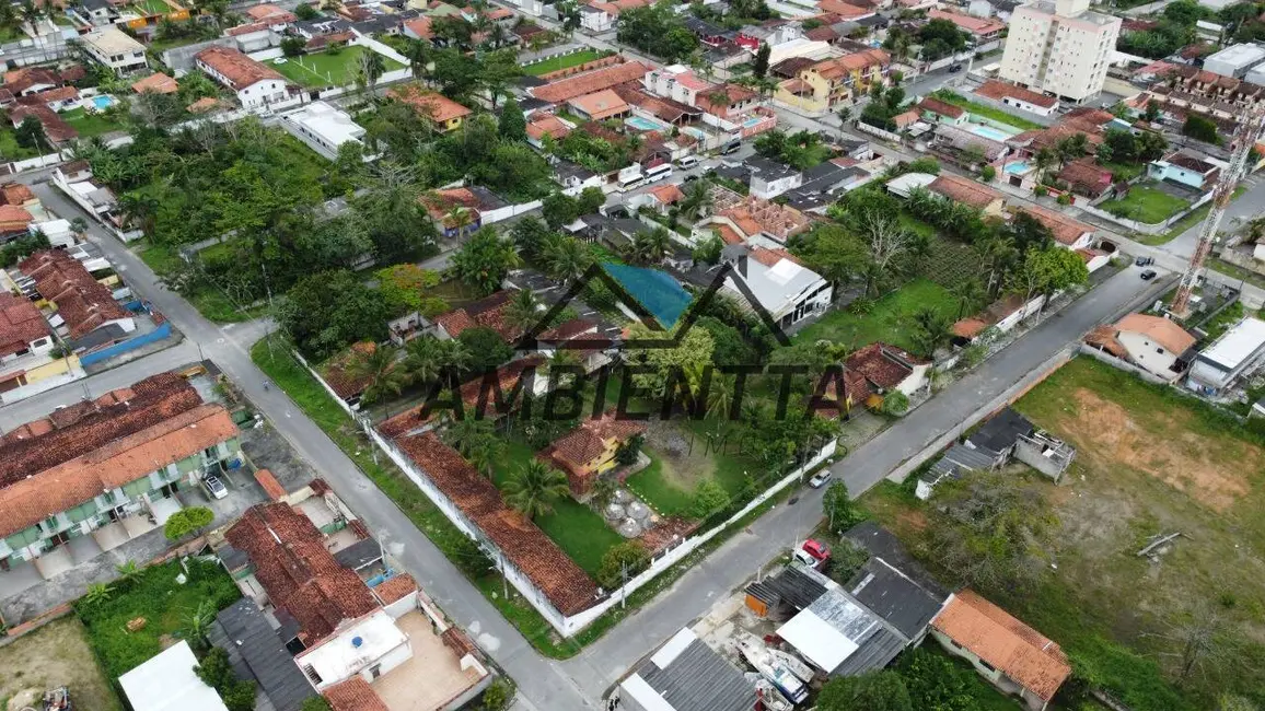 Foto 18 de Casa à venda em Jardim Brasil, Caraguatatuba - SP