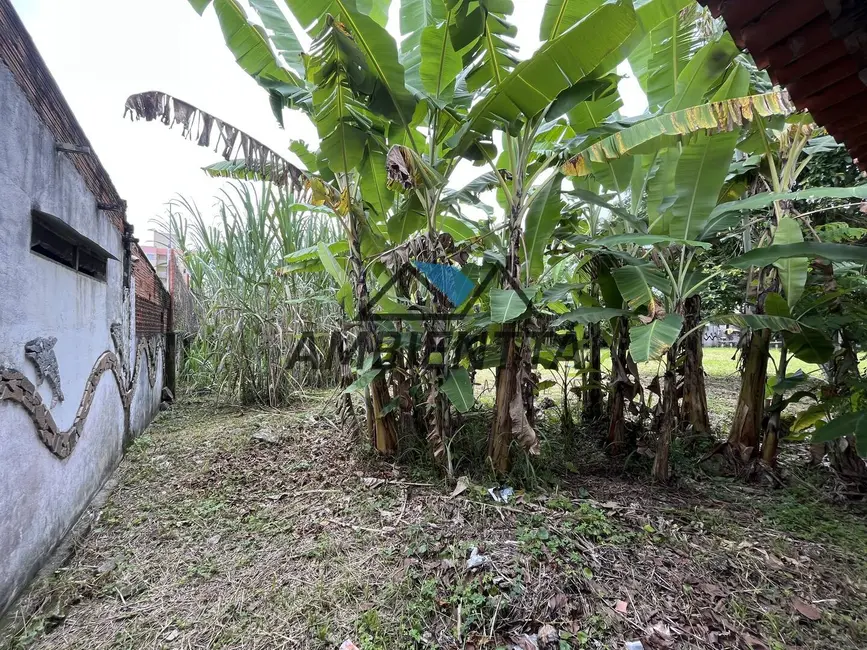 Foto 39 de Casa à venda em Jardim Brasil, Caraguatatuba - SP