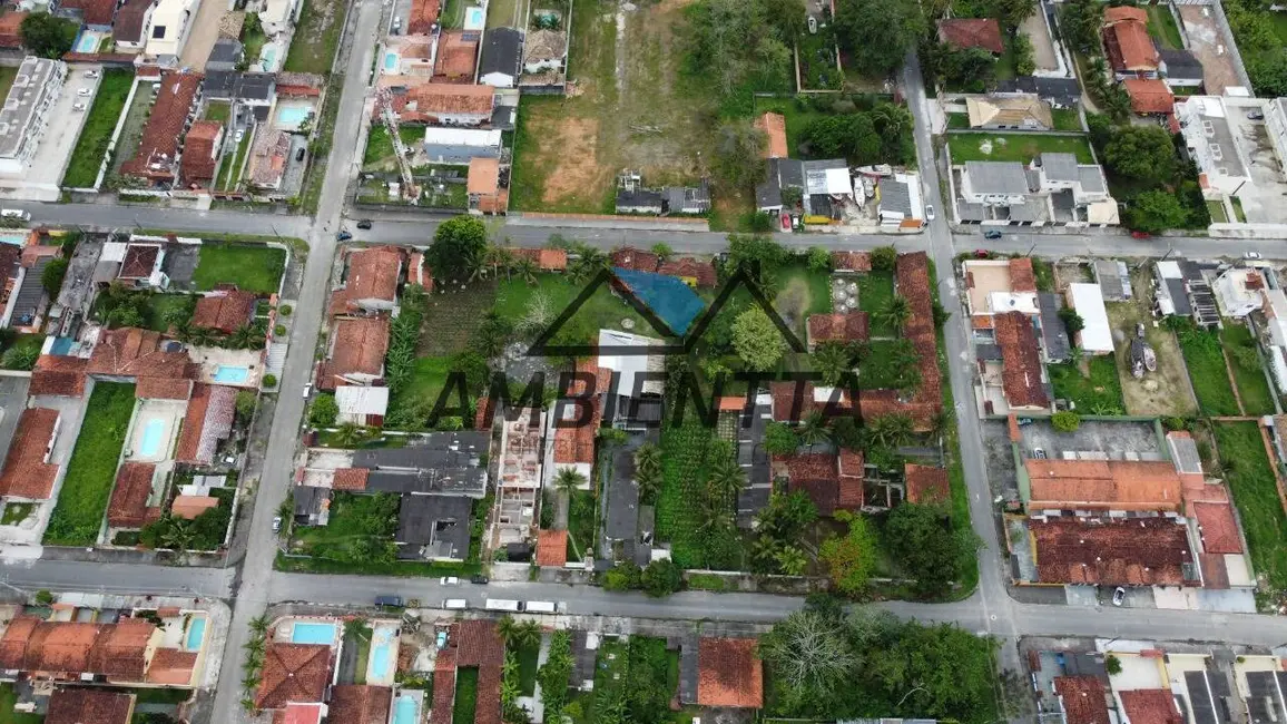 Foto 11 de Casa à venda em Jardim Brasil, Caraguatatuba - SP