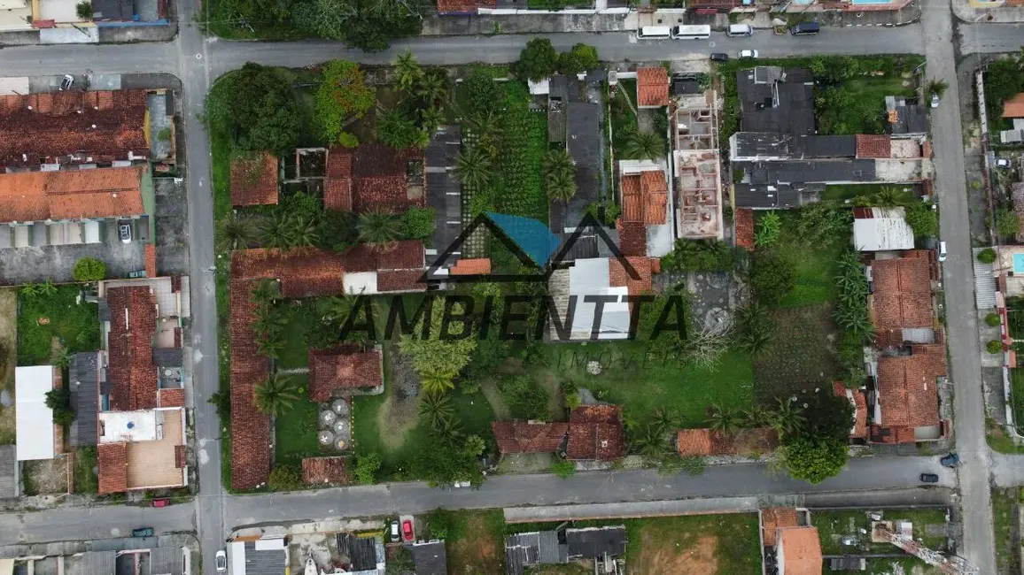 Foto 25 de Casa à venda em Jardim Brasil, Caraguatatuba - SP