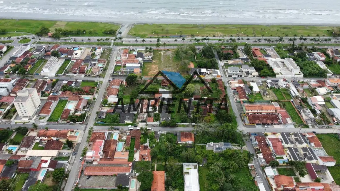 Foto 8 de Casa à venda em Jardim Brasil, Caraguatatuba - SP