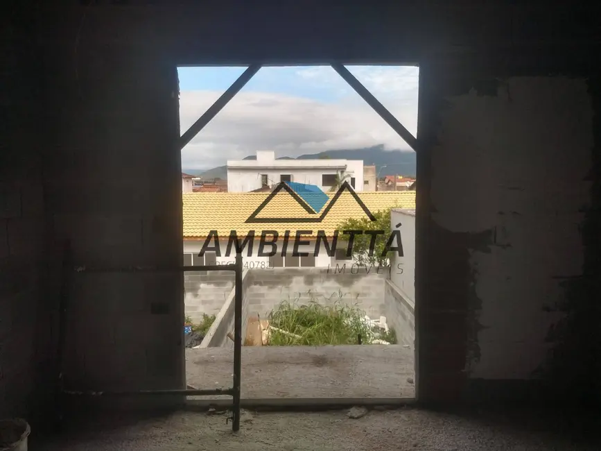 Foto 8 de Casa com 2 quartos à venda, 89m2 em Balneário Recanto do Sol, Caraguatatuba - SP