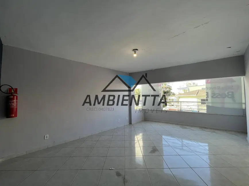 Foto 2 de Sala Comercial para alugar, 120m2 em Jardim Primavera, Caraguatatuba - SP