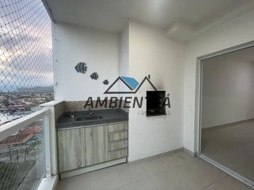 Foto 3 de Apartamento com 2 quartos à venda, 67m2 em Indaiá, Caraguatatuba - SP