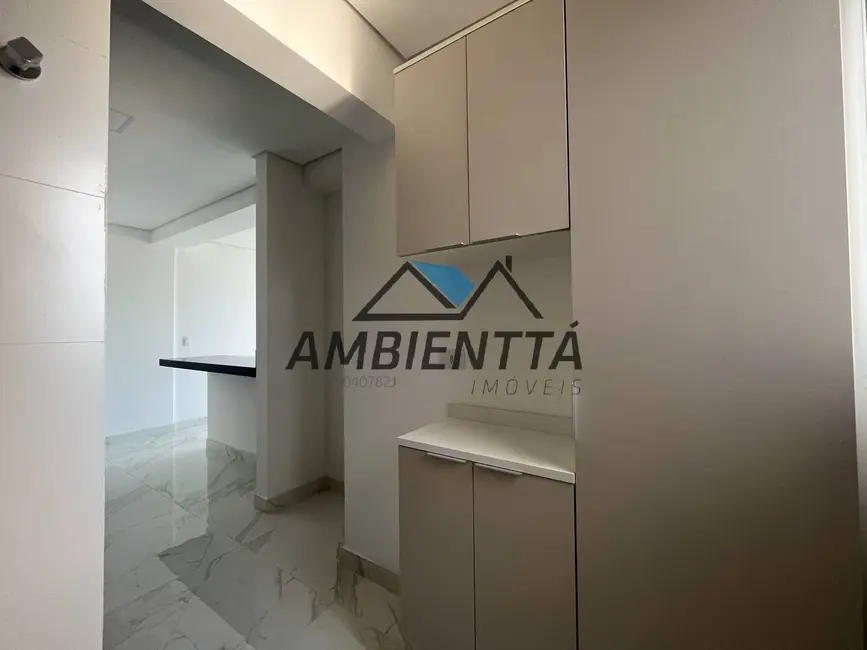 Foto 7 de Apartamento com 2 quartos à venda, 75m2 em Indaiá, Caraguatatuba - SP