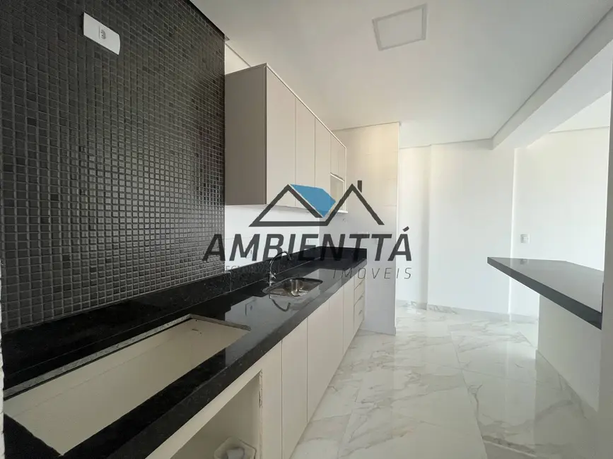 Foto 8 de Apartamento com 2 quartos à venda, 75m2 em Indaiá, Caraguatatuba - SP