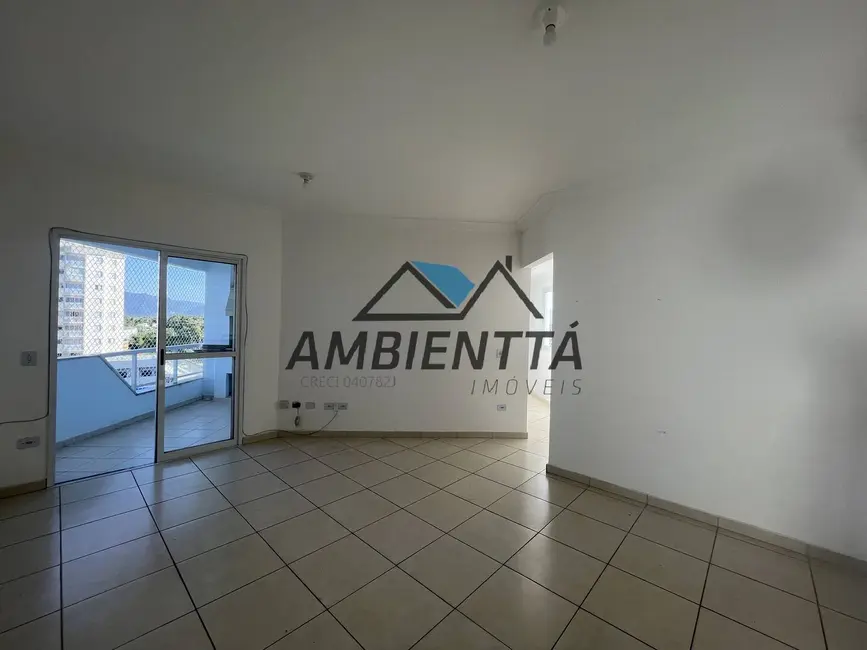 Foto 2 de Apartamento com 3 quartos para alugar, 90m2 em Caraguatatuba - SP