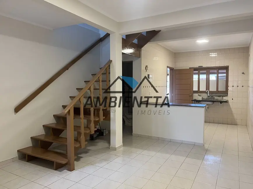 Foto 6 de Casa com 2 quartos para alugar, 70m2 em Indaiá, Caraguatatuba - SP