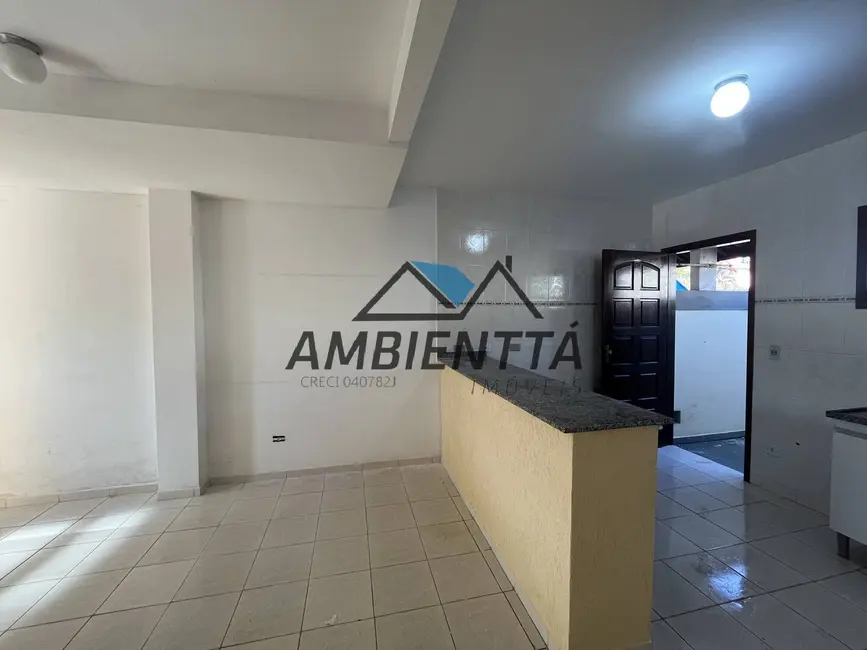 Foto 8 de Casa com 2 quartos para alugar, 70m2 em Indaiá, Caraguatatuba - SP