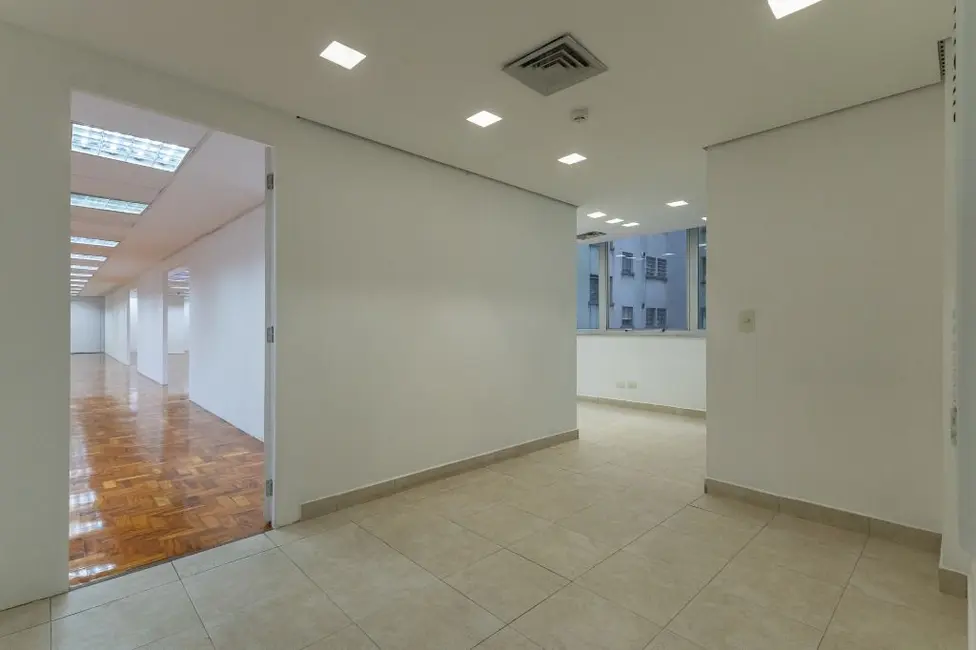 Foto 3 de Loft / Flat para alugar, 400m2 em República, São Paulo - SP