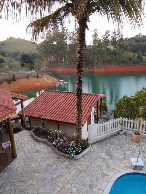 Foto 2 de Chácara com 3 quartos à venda, 1200m2 em Igarata - SP