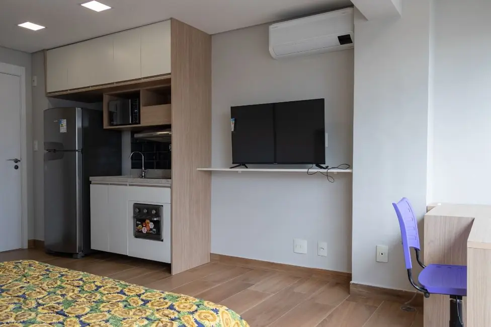 Kitnet com 1 quarto para alugar, 25m2 em Indianópolis, São Paulo - SP - imagem 4 Foto 4 de Kitnet com 1 quarto para alugar, 25m2 em Indianópolis, São Paulo - SP