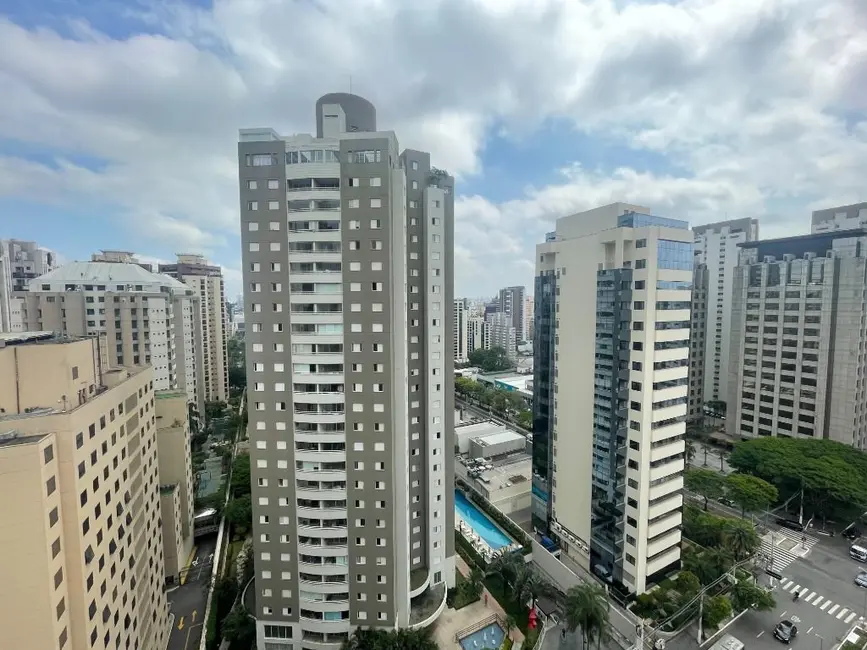 Kitnet com 1 quarto para alugar, 25m2 em Indianópolis, São Paulo - SP - imagem 6 Foto 6 de Kitnet com 1 quarto para alugar, 25m2 em Indianópolis, São Paulo - SP