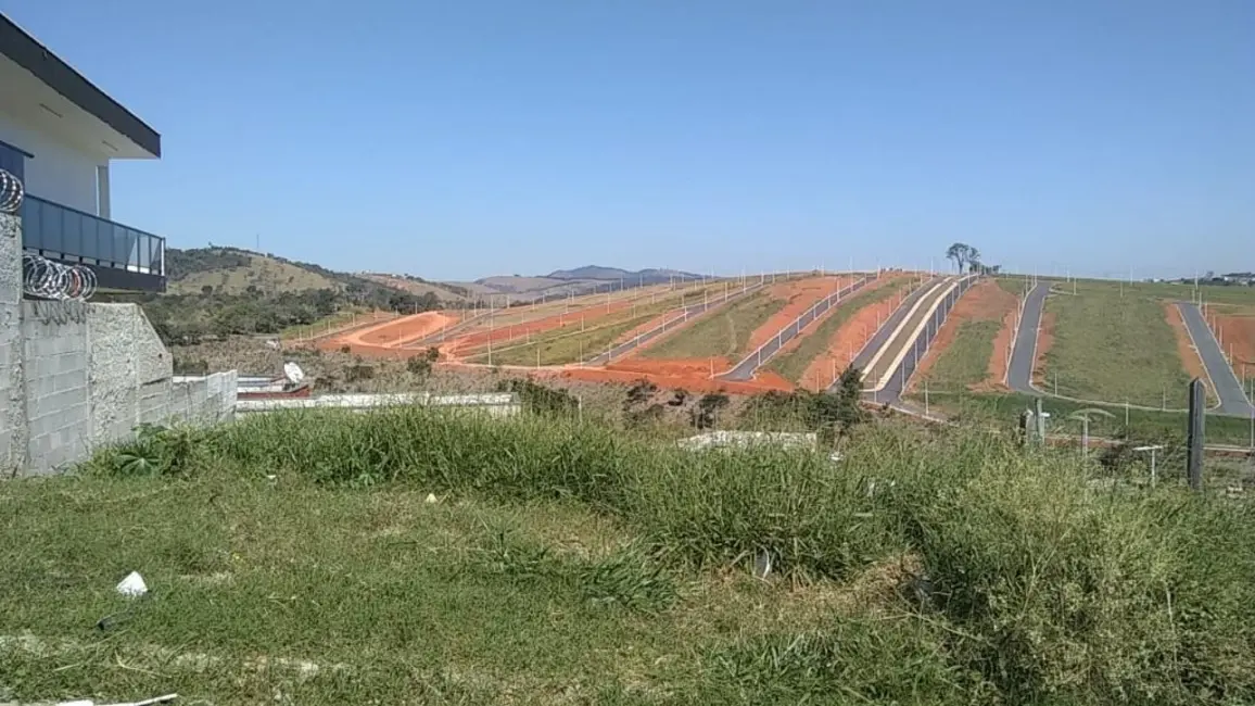 Foto 1 de Terreno / Lote à venda, 630m2 em Jardim Marlene Miranda, Taubate - SP