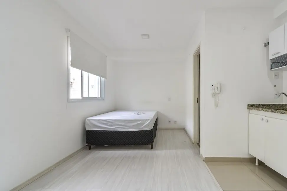 Foto 2 de Kitnet com 1 quarto à venda, 60m2 em Aclimação, São Paulo - SP