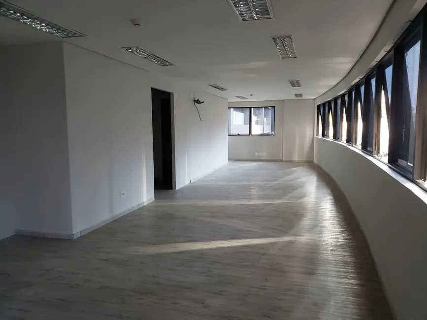 Foto 1 de Loft / Flat para alugar, 84m2 em Itaim Bibi, São Paulo - SP