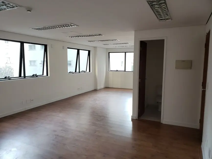 Foto 1 de Loft / Flat para alugar, 84m2 em Itaim Bibi, São Paulo - SP