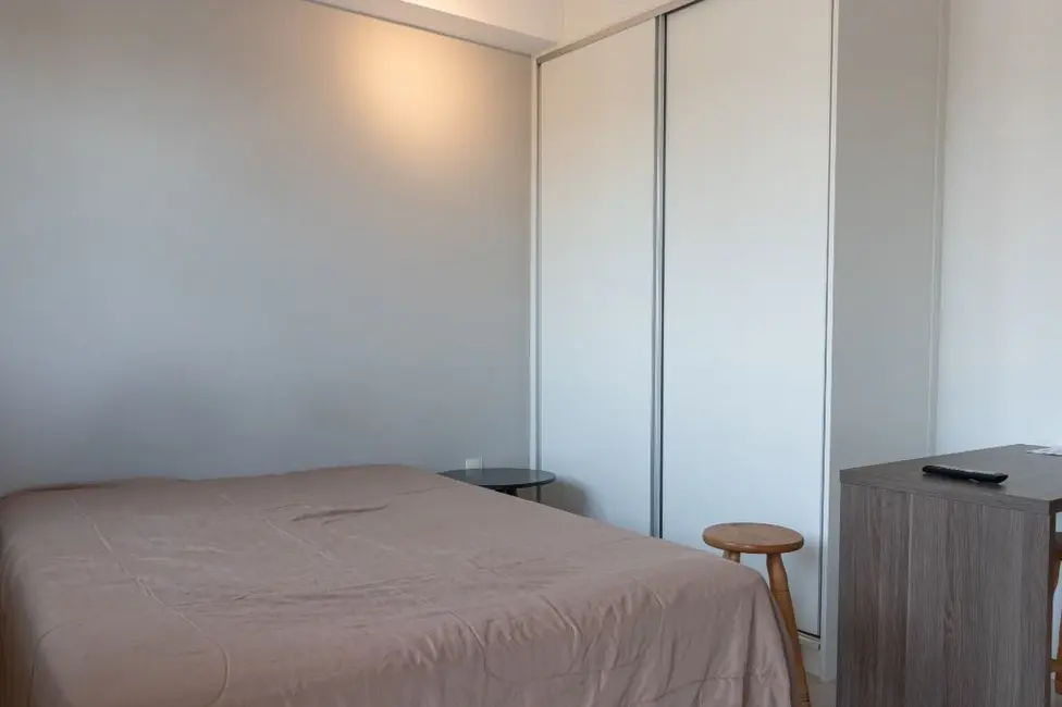 Apartamento com 1 quarto para alugar, 36m2 em Centro, São Paulo - SP - imagem 3 Foto 3 de Apartamento com 1 quarto para alugar, 36m2 em Centro, São Paulo - SP