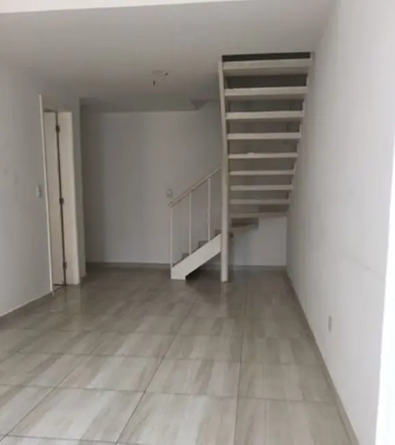 Foto 1 de Casa de Condomínio com 2 quartos para alugar, 105m2 em Jardim Sarah, São Paulo - SP