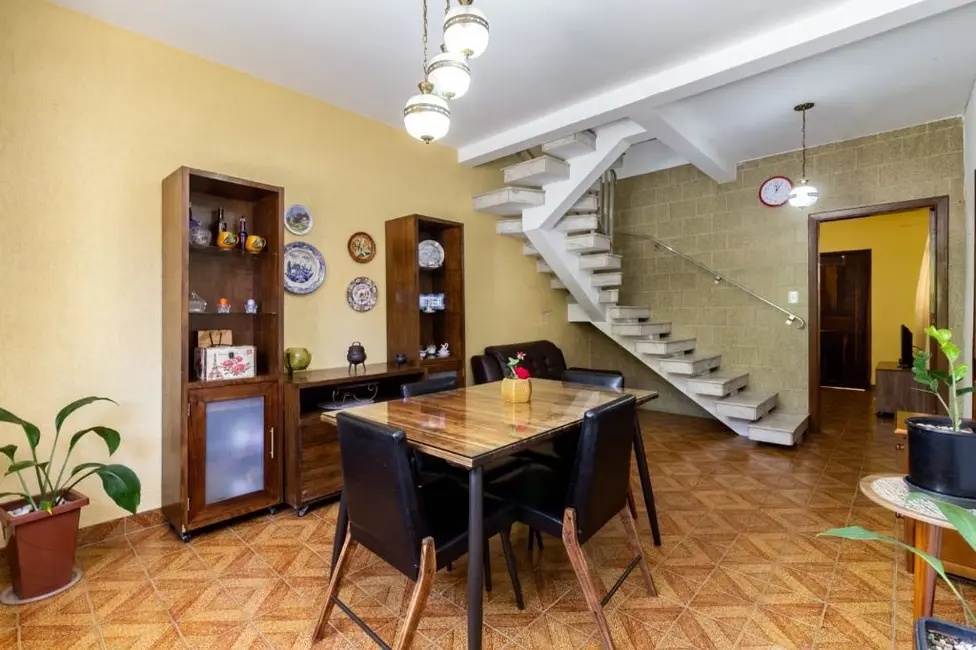 Foto 1 de Sobrado com 4 quartos à venda, 176m2 em Vila Romana, São Paulo - SP