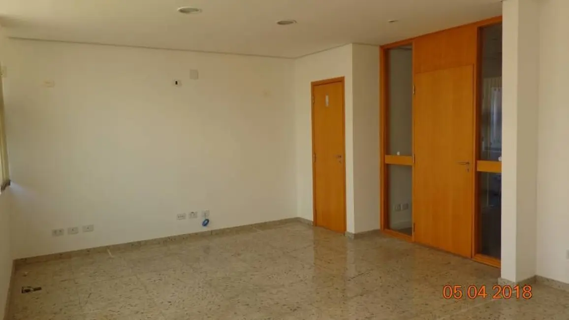 Foto 1 de Sala Comercial à venda e para alugar, 65m2 em Conjunto Residencial Novo Pacaembu, São Paulo - SP