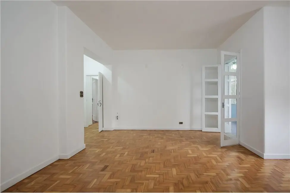 Foto 2 de Apartamento com 2 quartos à venda, 113m2 em Cerqueira César, São Paulo - SP