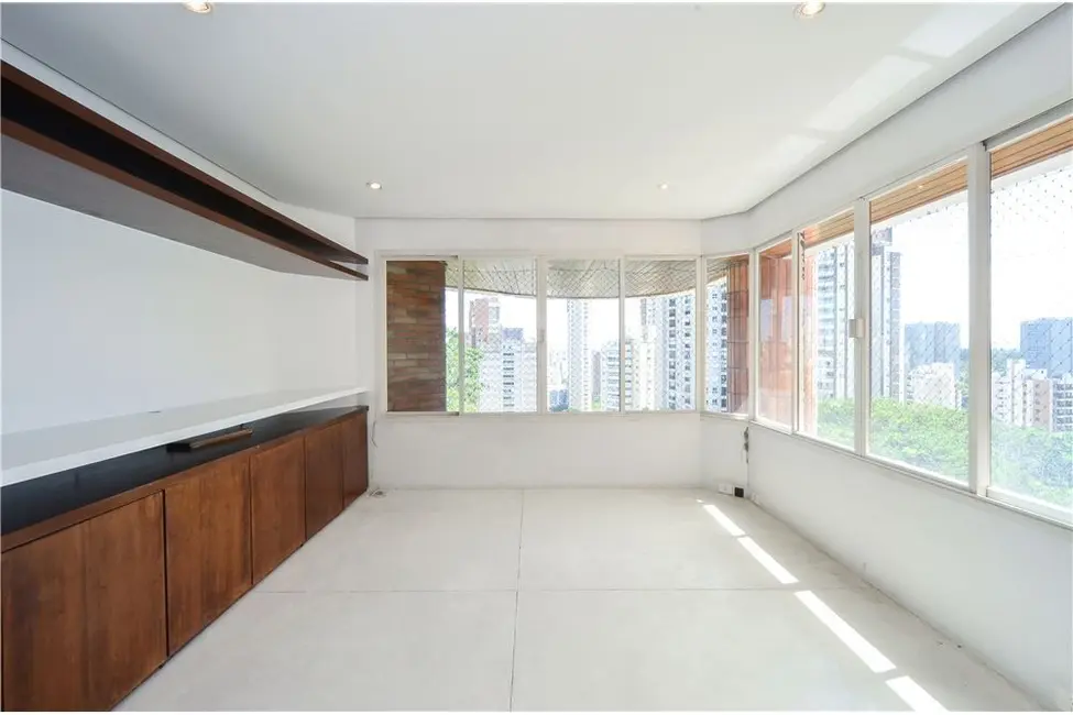 Foto 4 de Apartamento com 3 quartos à venda, 236m2 em Morumbi, São Paulo - SP