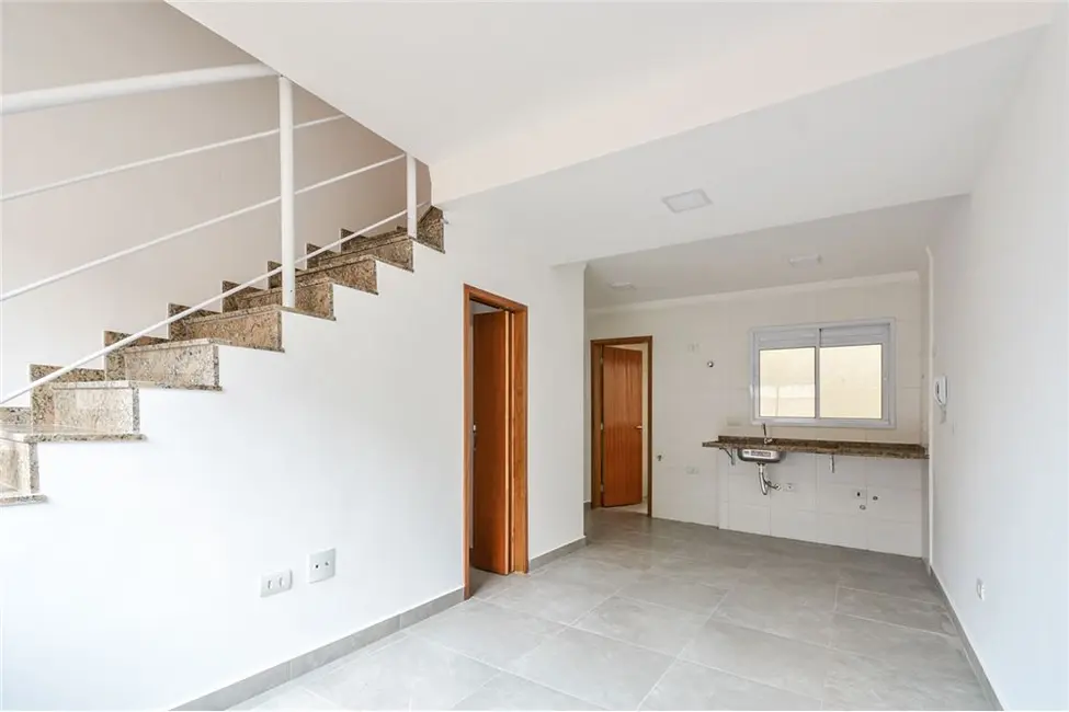 Foto 2 de Casa de Condomínio com 2 quartos à venda, 53m2 em Vila Brasílio Machado, São Paulo - SP